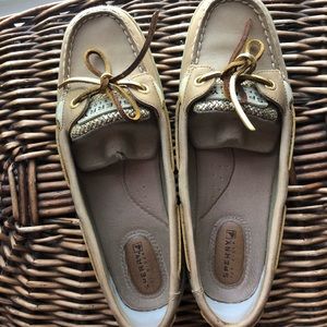 Sperry Gold & Linen